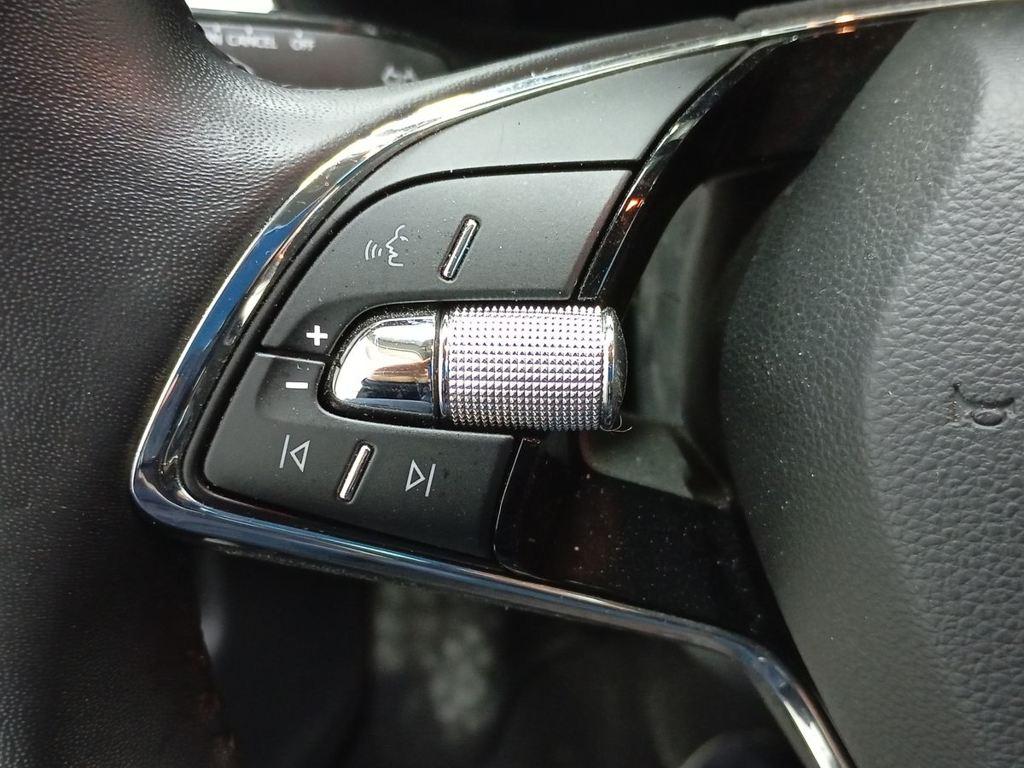 Skoda Kamiq 1.0 TSI Ambition DSG 81 kW (110 CV) - 11