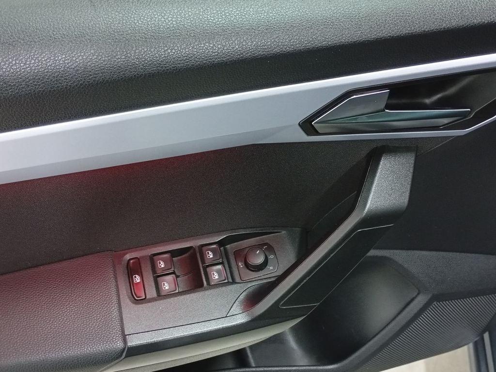 SEAT Ibiza 1.0 TSI FR Plus 81 kW (110 CV) - 14