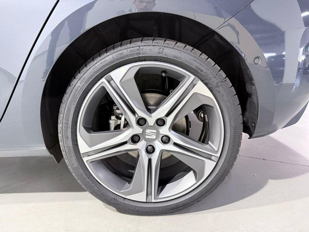 SEAT León 1.5 TSI e-Hybrid FR XL DSG-6 150 kW (204 CV) - 7