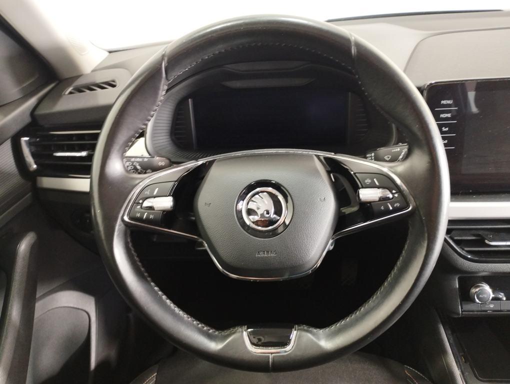 Skoda Kamiq 1.0 TSI Ambition DSG 81 kW (110 CV) - 13