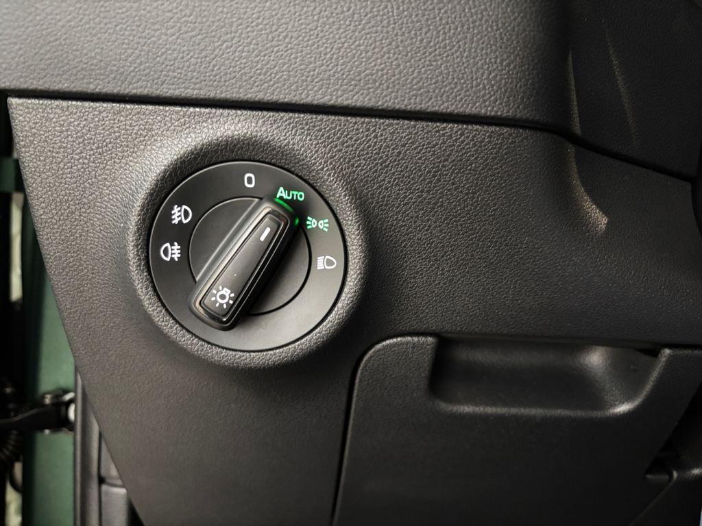 Skoda Karoq 2.0 TDI Ambition 110 kW (150 CV) - 12