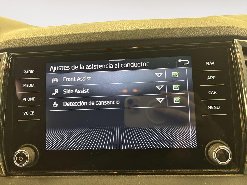 Skoda Karoq 2.0 TDI Ambition 110 kW (150 CV) - 14