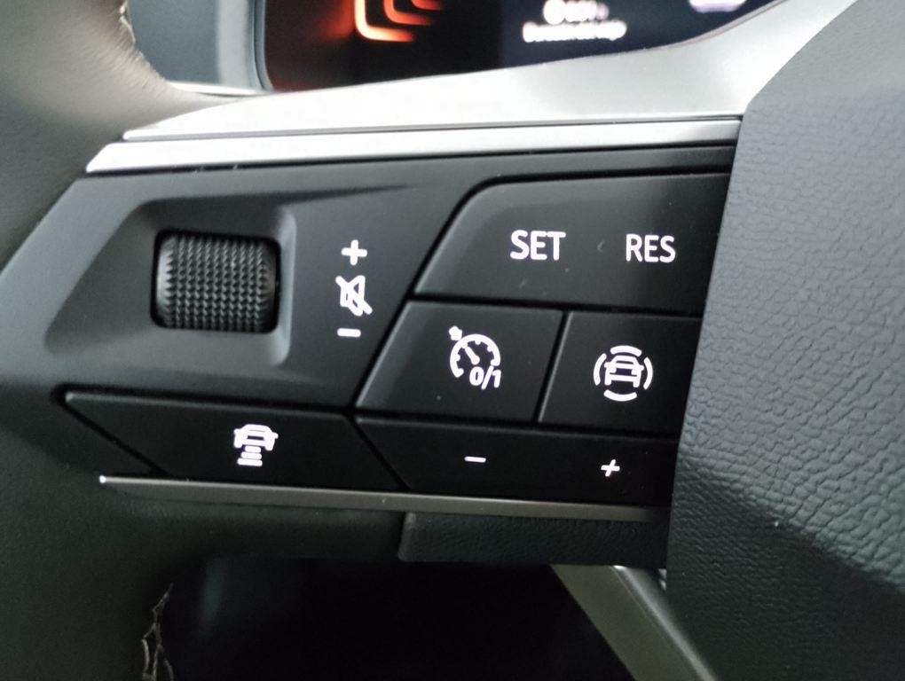 SEAT Arona 1.0 TSI Style Special Edition 85 kW (115 CV) - 9