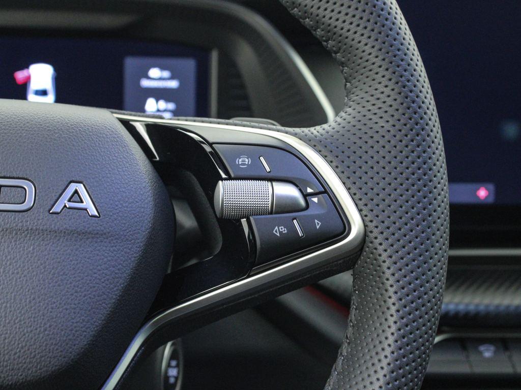 Skoda Octavia 2.0 TDI Sportline DSG 110 kW (150 CV) - 15