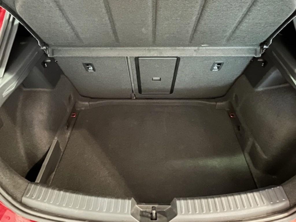 SEAT León 1.5 TSI e-Hybrid FR XM DSG 150 kW (204 CV) - 6