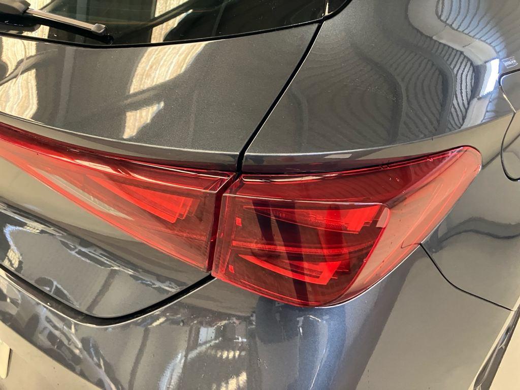 CUPRA León 1.5 eTSI DSG 110 kW (150 CV) - 16