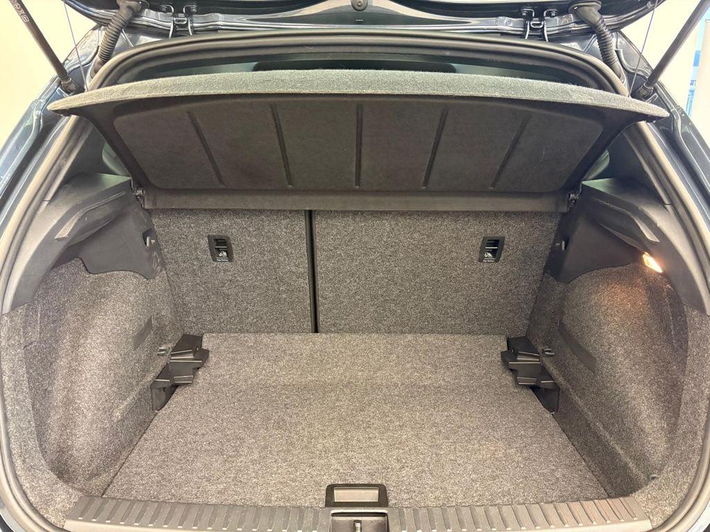 SEAT Arona 1.0 TSI Xperience Special Edition DSG 85 kW (115 CV) - 6