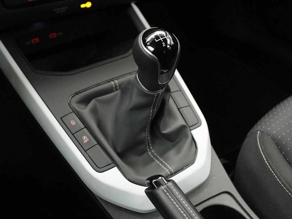 SEAT Arona 1.0 TSI Style 81 kW (110 CV) - 9