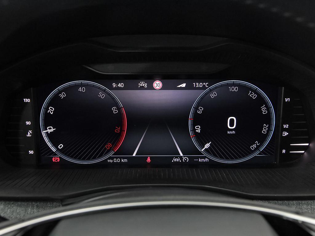 Skoda Kamiq 1.0 TSI Selection 85 kW (115 CV) - 11