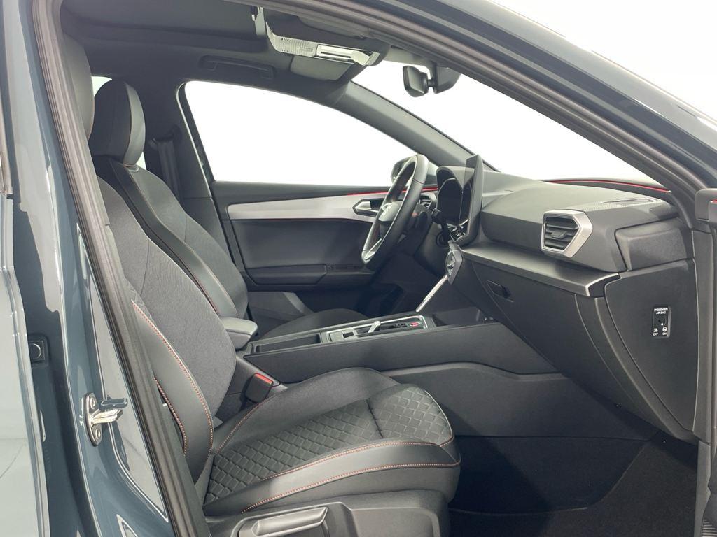 SEAT León 1.5 TSI e-Hybrid FR XM DSG 150 kW (204 CV) - 4