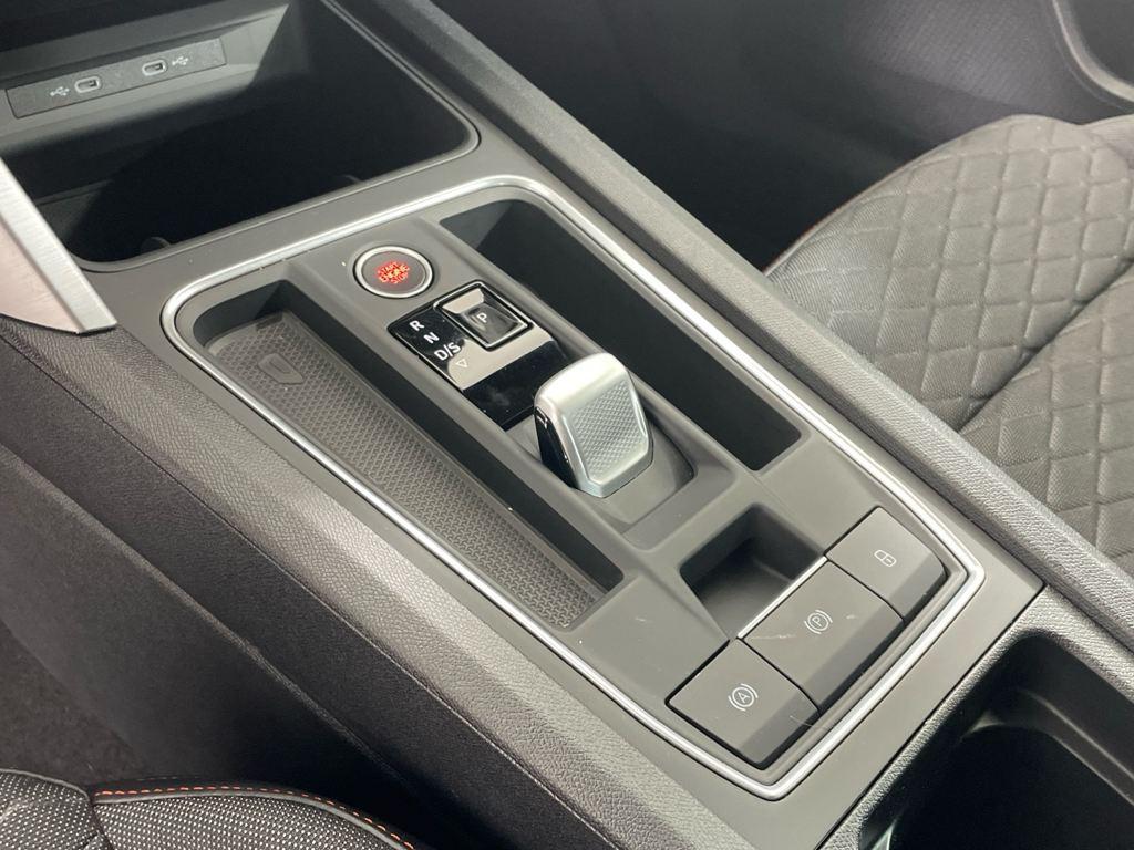SEAT León 1.5 TSI e-Hybrid FR XM DSG 150 kW (204 CV) - 17
