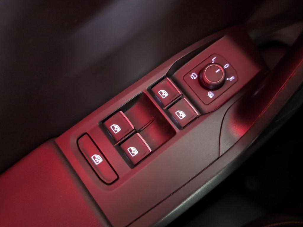 SEAT León 1.5 TSI S&S FR XL 96 kW (130 CV) - 17