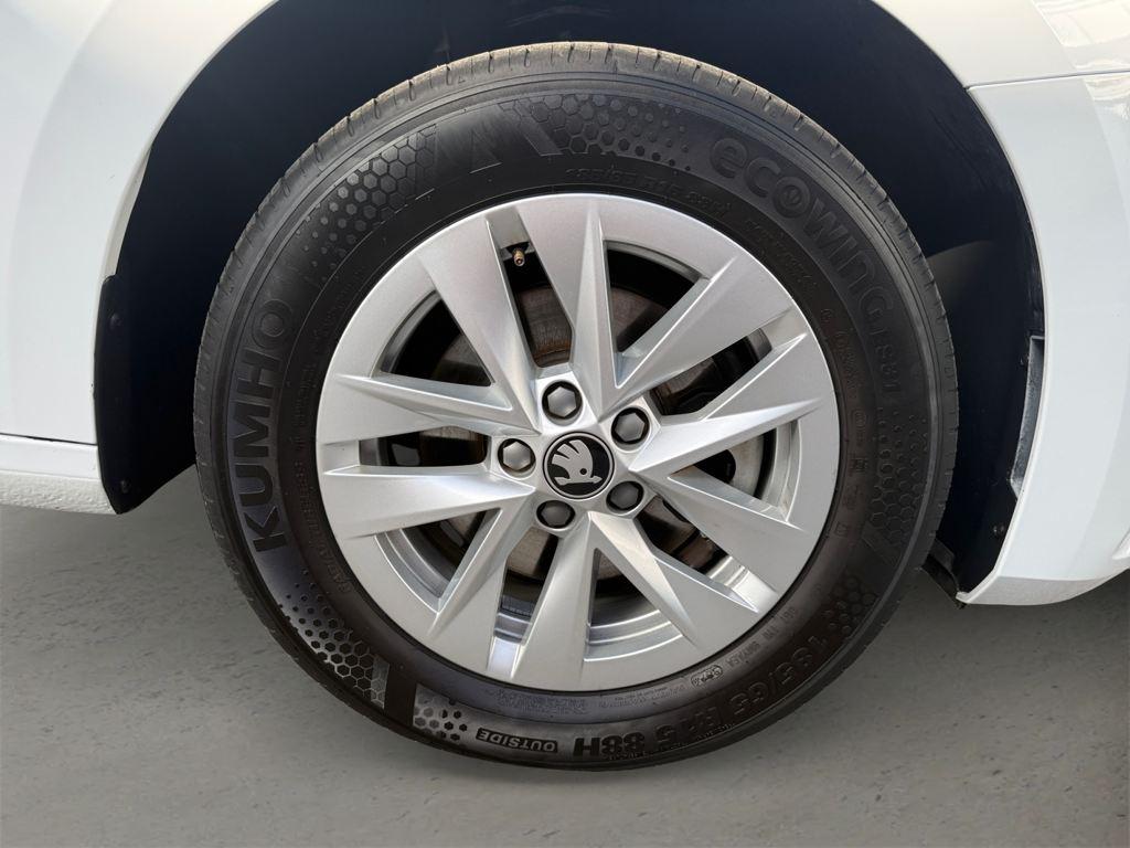 Skoda Fabia 1.0 TSI Selection DSG 85 kW (115 CV) - 7