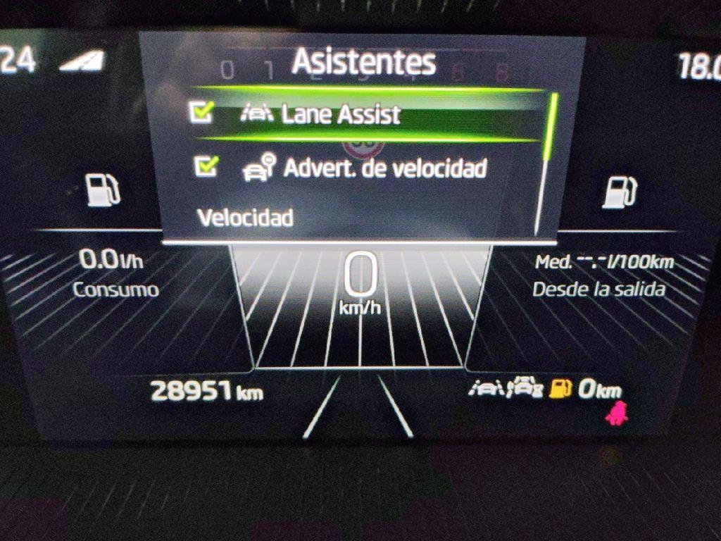 Skoda Kamiq 1.0 TSI Selection 85 kW (115 CV) - 10