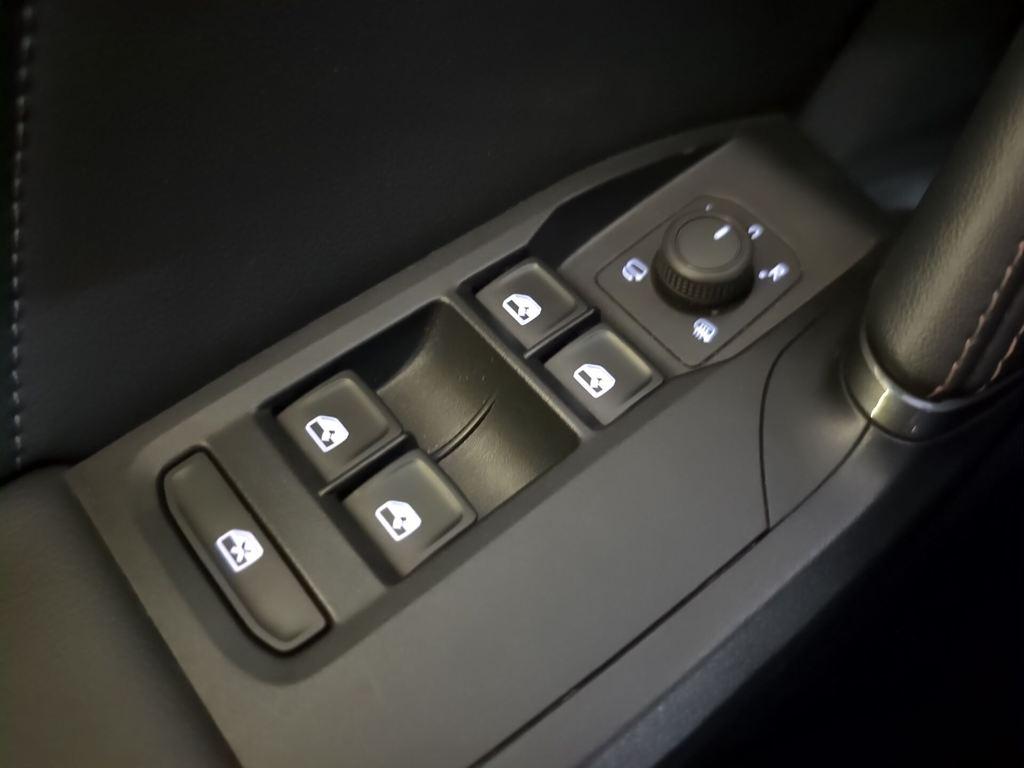 CUPRA León 1.5 eTSI DSG 110 kW (150 CV) - 17