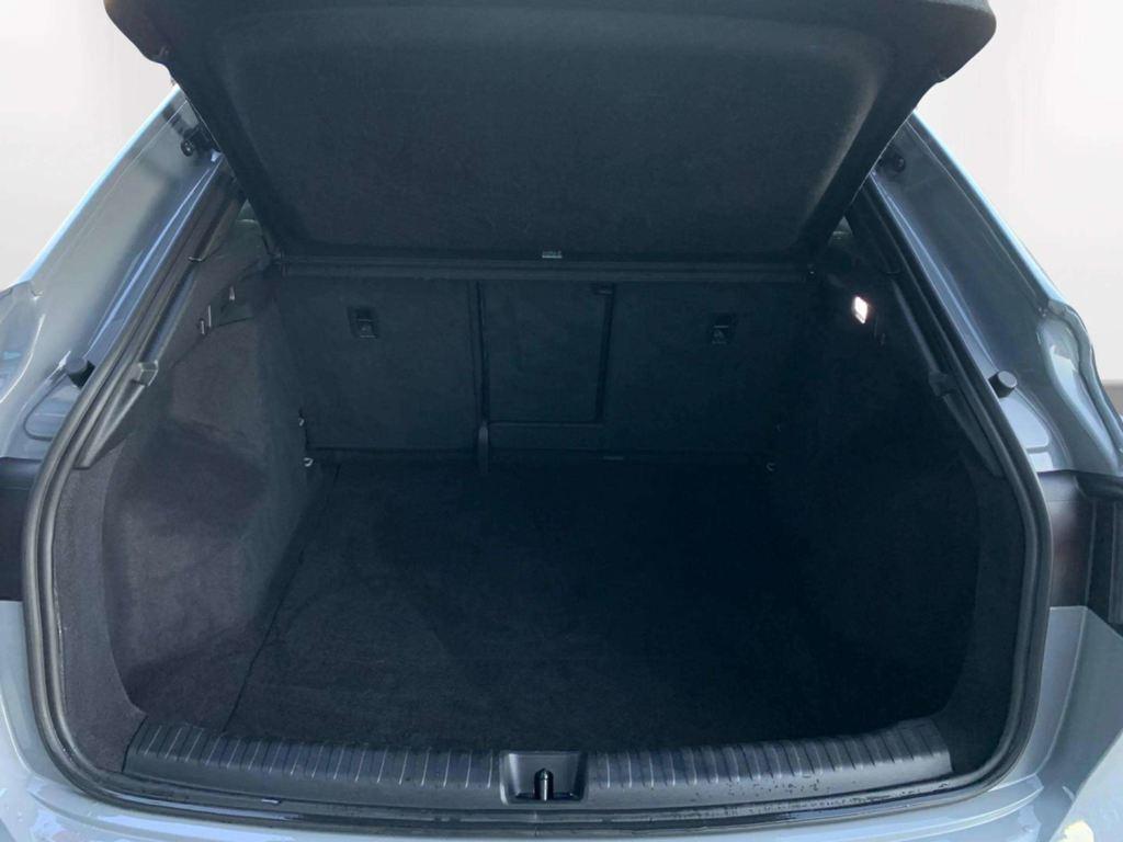 Audi Q4 Sportback e-tron Black line edition 40 e-tron 82kWh 150 kW (204 CV) - 6