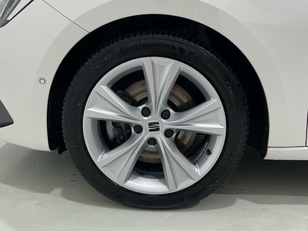 SEAT León 1.5 eTSI S&S FR Go L DSG 110 kW (150 CV) - 7