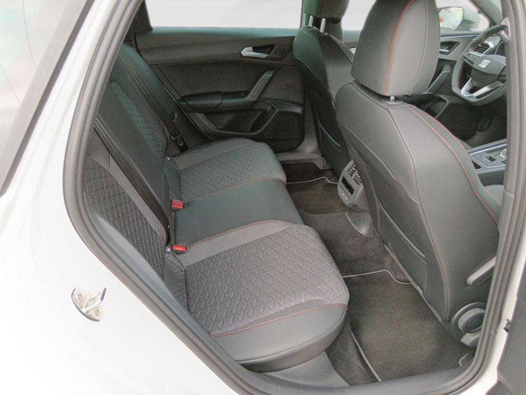 SEAT León ST 1.5 eTSI FR Special Edition DSG 85 kW (116 CV) - 5