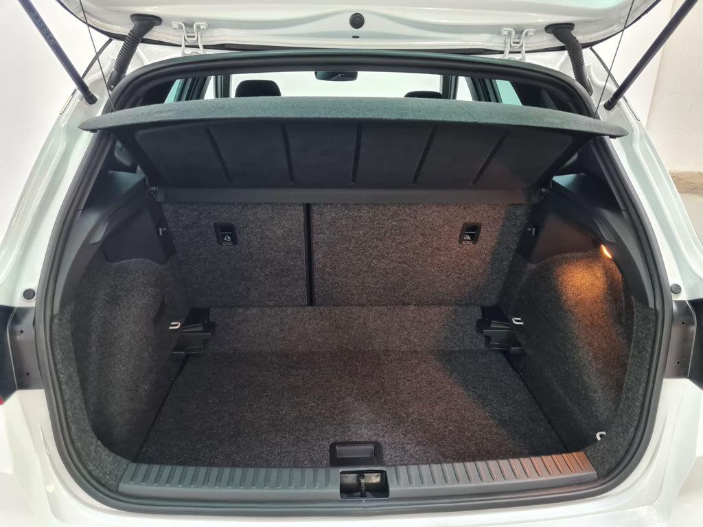 SEAT Arona 1.0 TSI S&S Xperience XM DSG 85 kW (115 CV) - 6