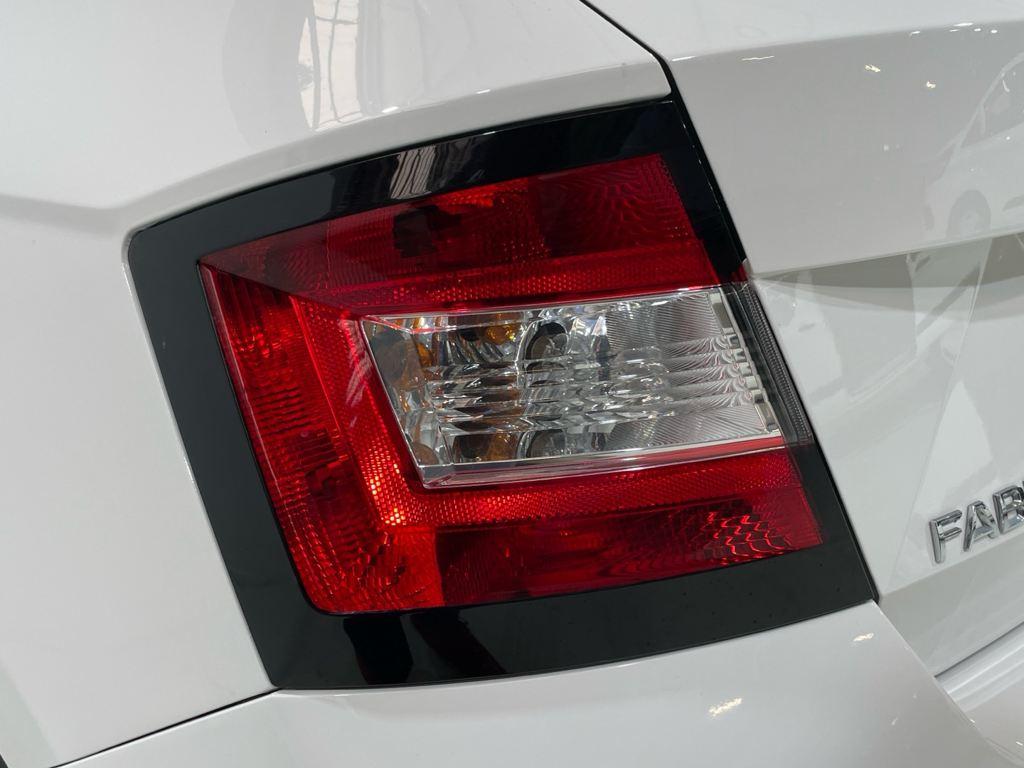 Skoda Fabia 1.0 TSI Ambition Plus 70 kW (95 CV) - 18