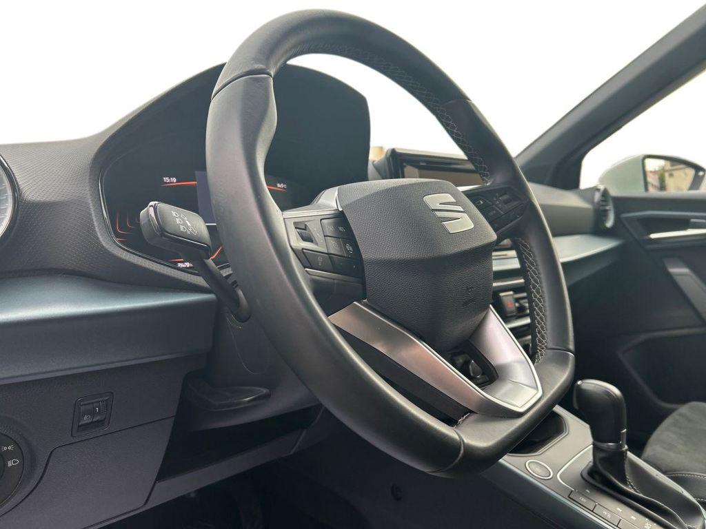 SEAT Arona 1.0 TSI S&S Xperience XM DSG 85 kW (115 CV) - 8