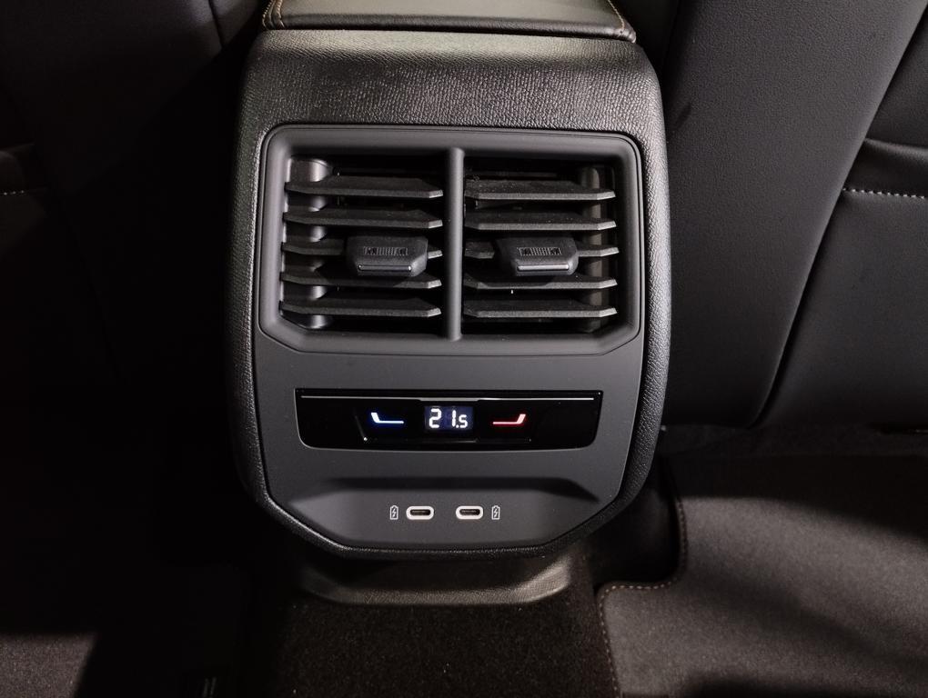 CUPRA Leon Sportstourer 1.5 TSI 110 kW (150 CV) - 9