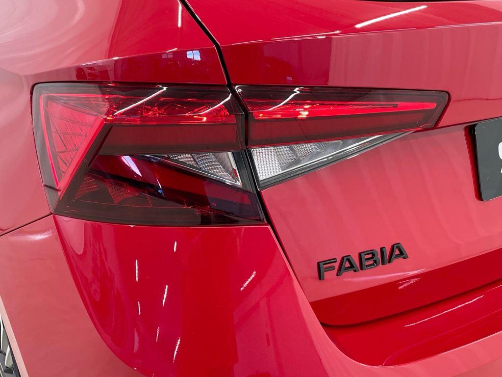 Skoda Fabia 1.5 TSI Monte Carlo DSG 110 kW (150 CV) - 17