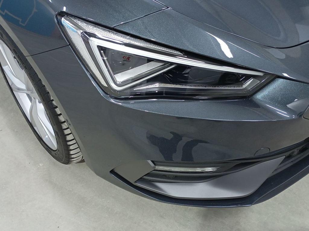 SEAT León 1.5 TSI S&S FR 25 Aniversario 85 kW (116 CV) - 10