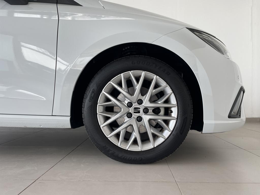 SEAT Ibiza 1.0 TSI FR Salta 85 kW (115 CV) - 7