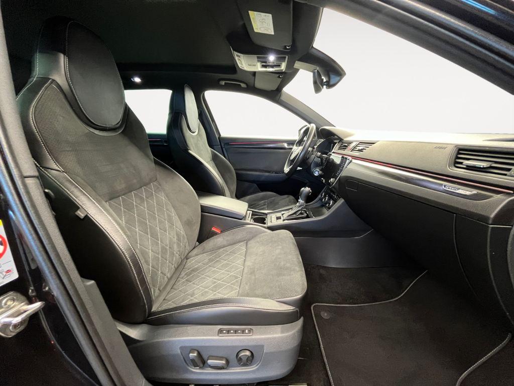 Skoda Superb Combi 1.4 TSI iV P-HEV SportLine DSG 160 kW (218 CV) - 4