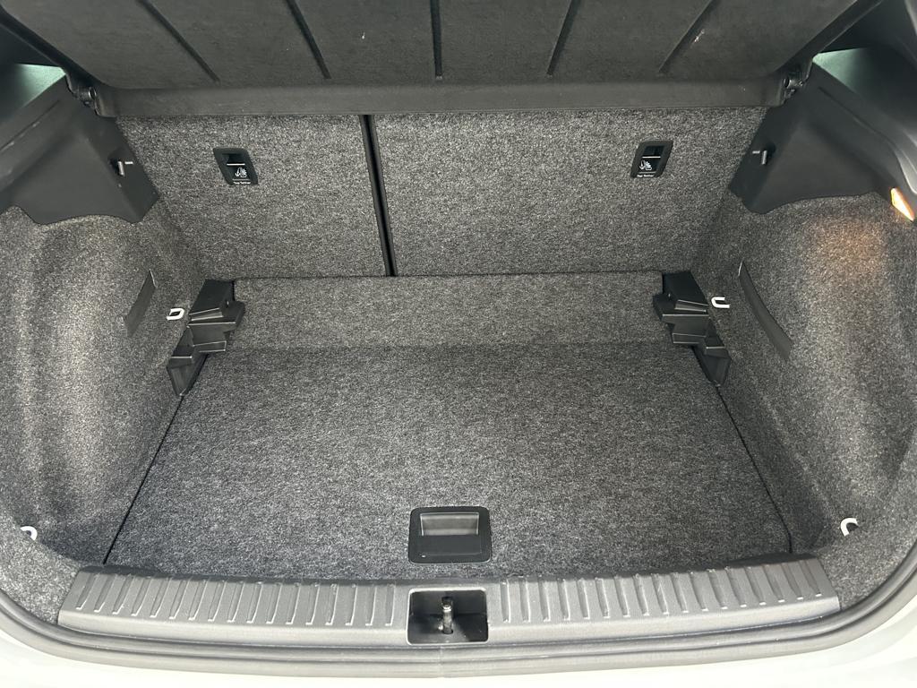 SEAT Arona 1.0 TSI FR Special Edition DSG 85 kW (115 CV) - 6