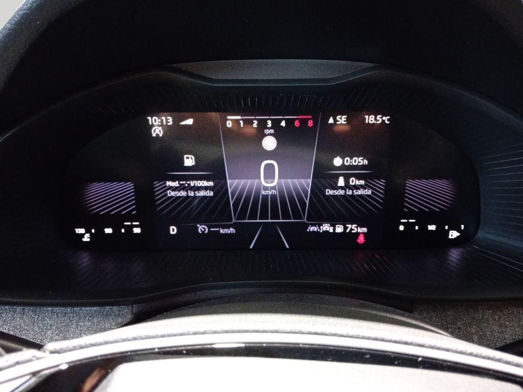 Skoda Kamiq 1.0 TSI Selection DSG 85 kW (115 CV) - 12