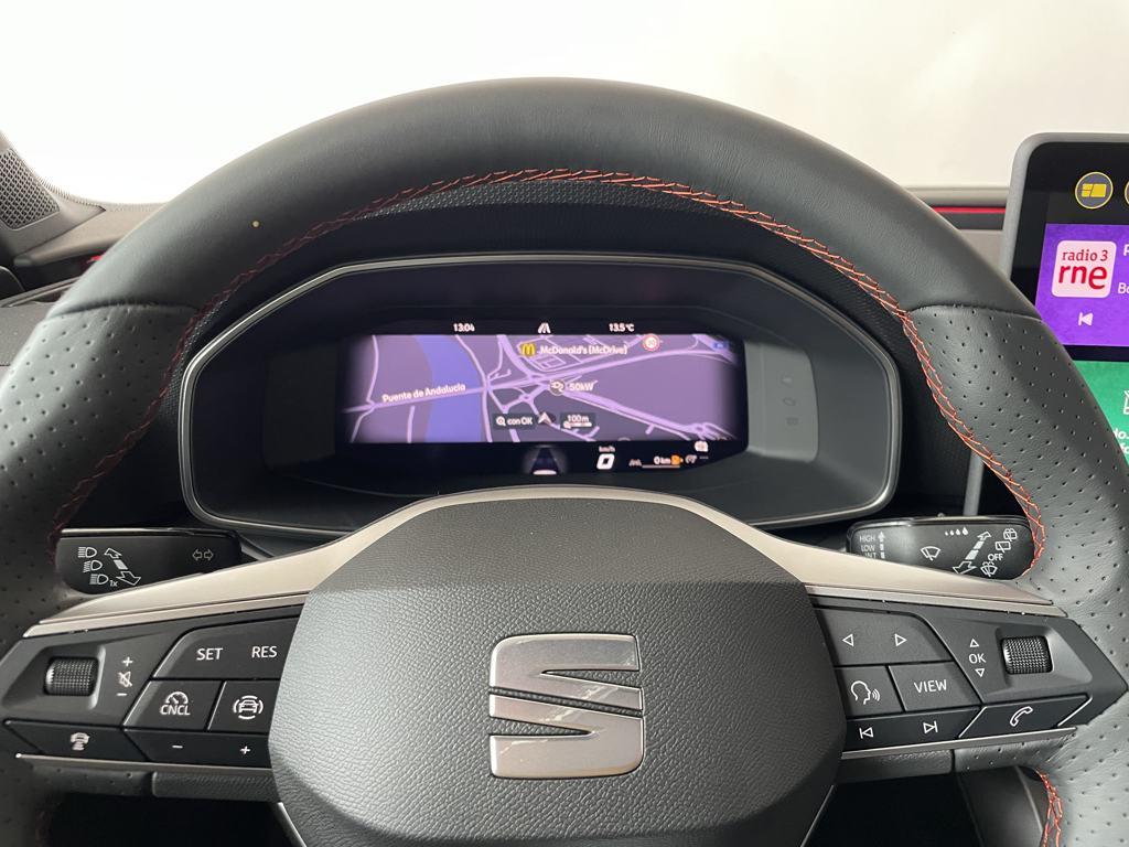 SEAT León 1.5 TSI S&S FR 25 Aniversario 85 kW (116 CV) - 10