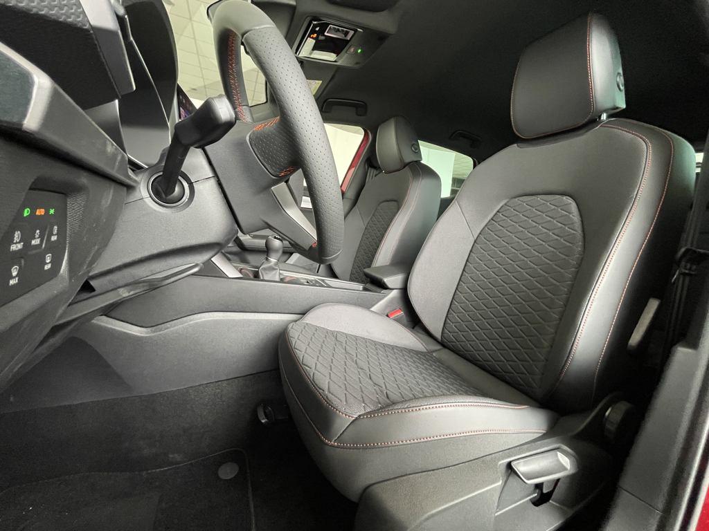 SEAT León 1.5 TSI S&S FR 25 Aniversario 85 kW (116 CV) - 15