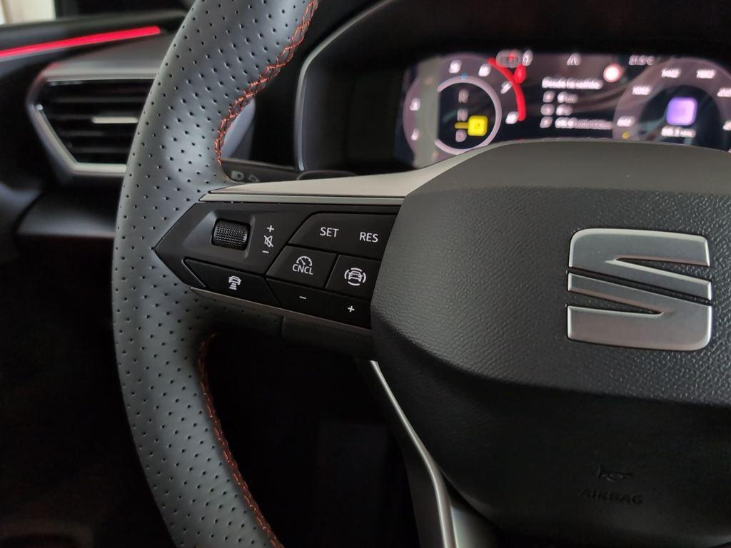 SEAT León 1.5 TSI e-Hybrid FR XM DSG 150 kW (204 CV) - 16