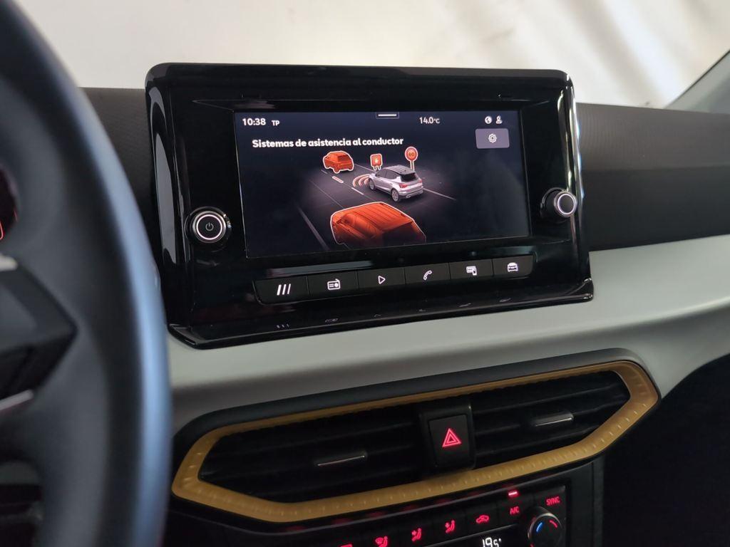 SEAT Arona 1.0 TSI Style XM 70 kW (95 CV) - 12