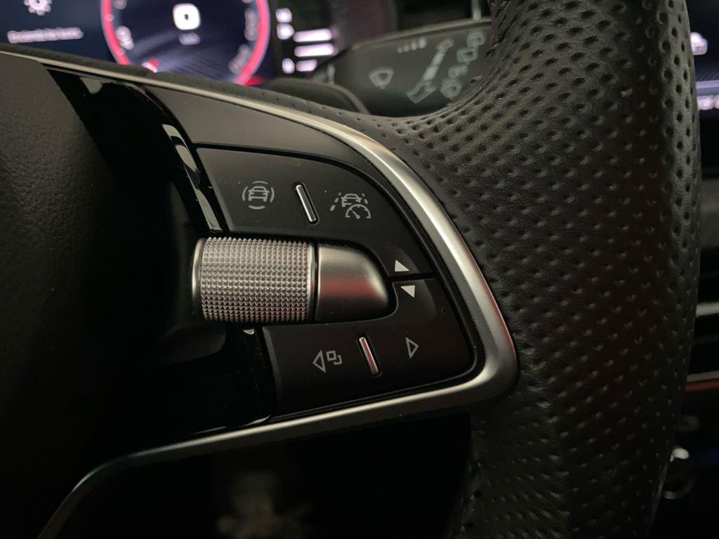 Skoda Kamiq 1.5 TSI Monte Carlo DSG 110 kW (150 CV) - 9