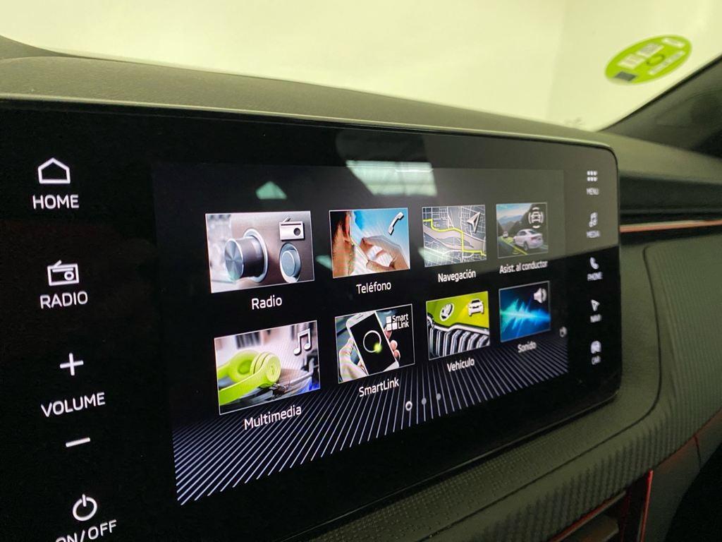 Skoda Kamiq 1.5 TSI Monte Carlo DSG 110 kW (150 CV) - 15