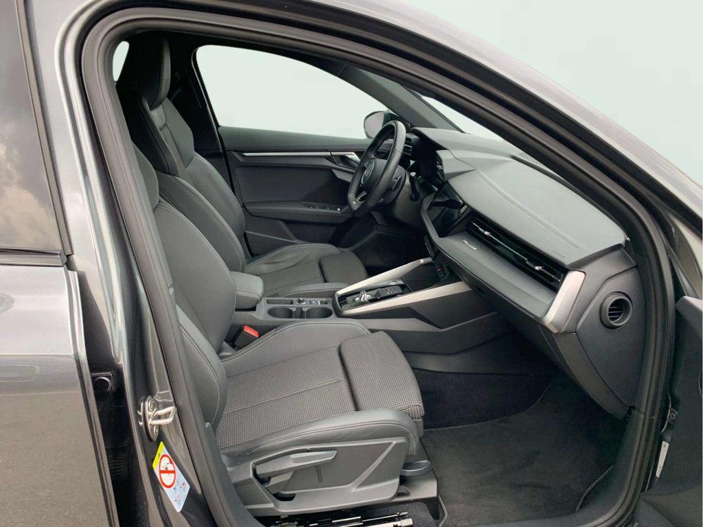 Audi A3 Sportback Black line edition 35 TFSI 110 kW (150 CV) S tronic - 4