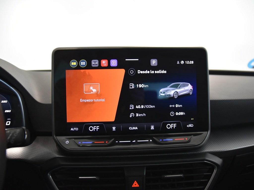 SEAT León 1.5 eTSI Style 25 Aniversario DSG 85 kW (116 CV) - 11