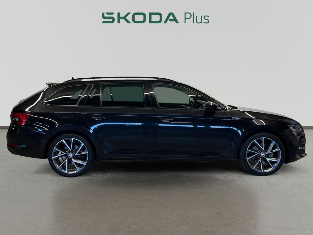 Skoda Superb Combi 1.4 TSI iV P-HEV SportLine DSG 160 kW (218 CV) - 2