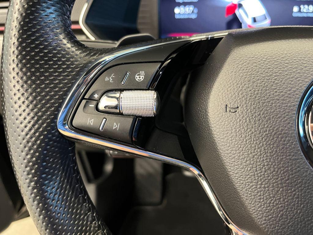 Skoda Superb Combi 1.4 TSI iV P-HEV SportLine DSG 160 kW (218 CV) - 10