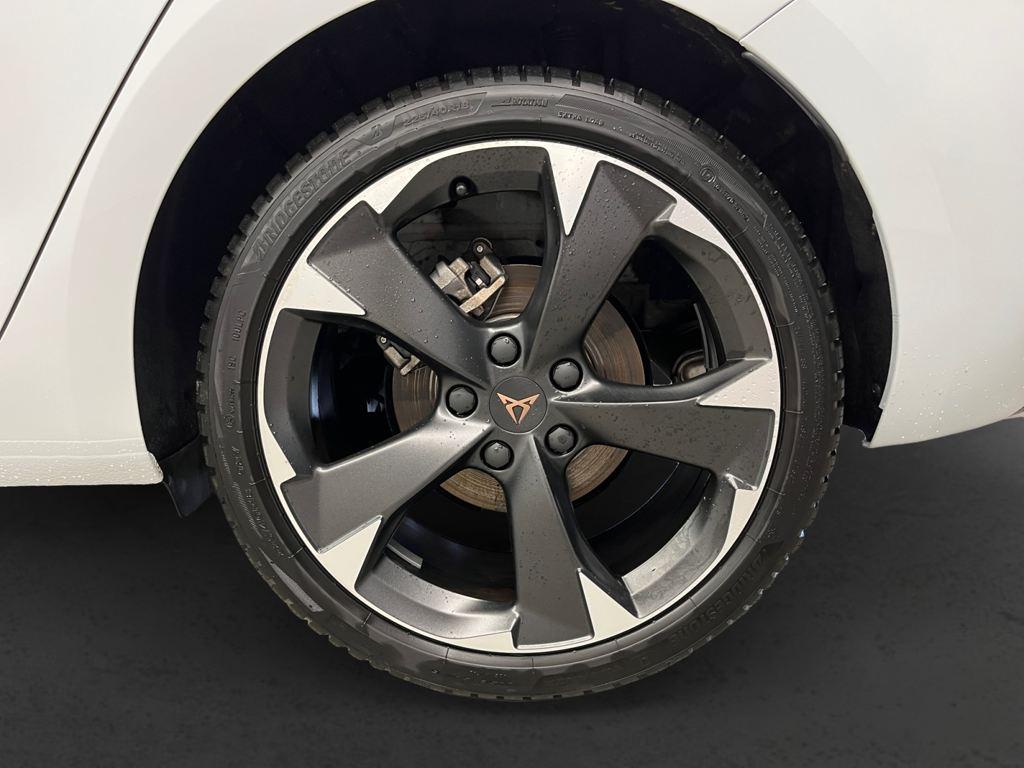 CUPRA León 1.5 eTSI DSG 110 kW (150 CV) - 7