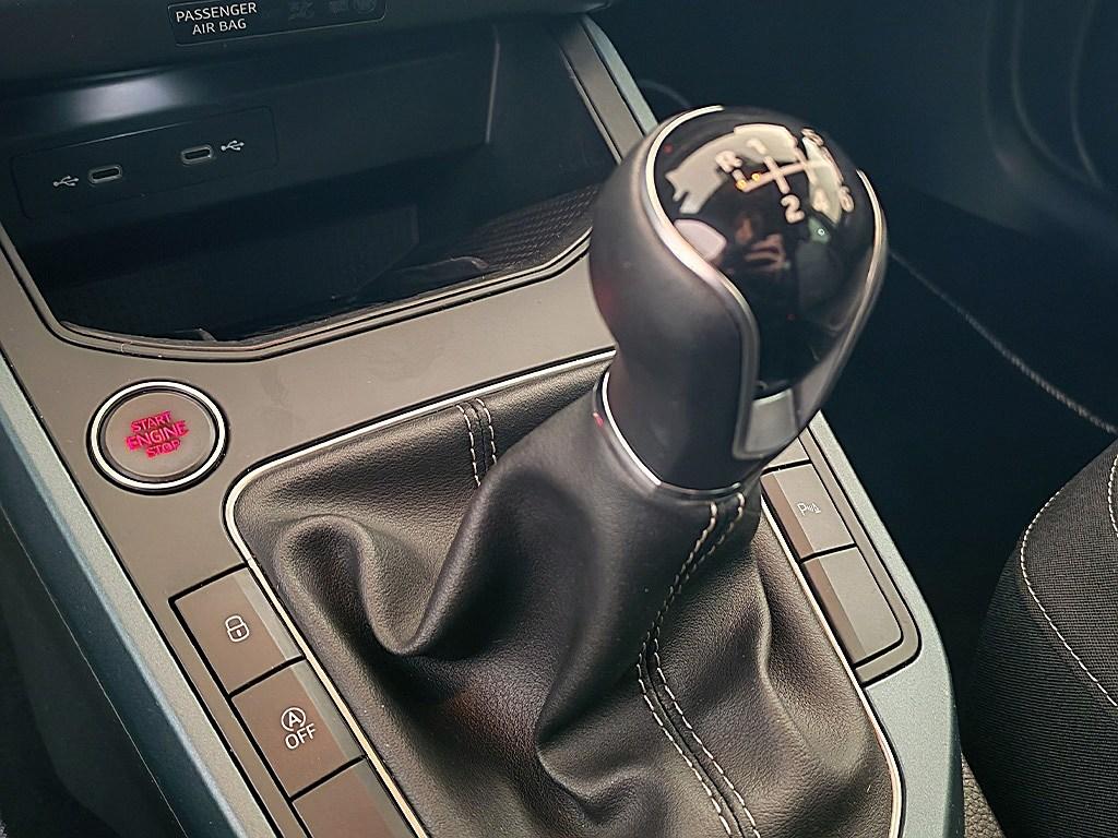 SEAT Arona 1.0 TSI S&S Xperience 85 kW (115 CV) - 10