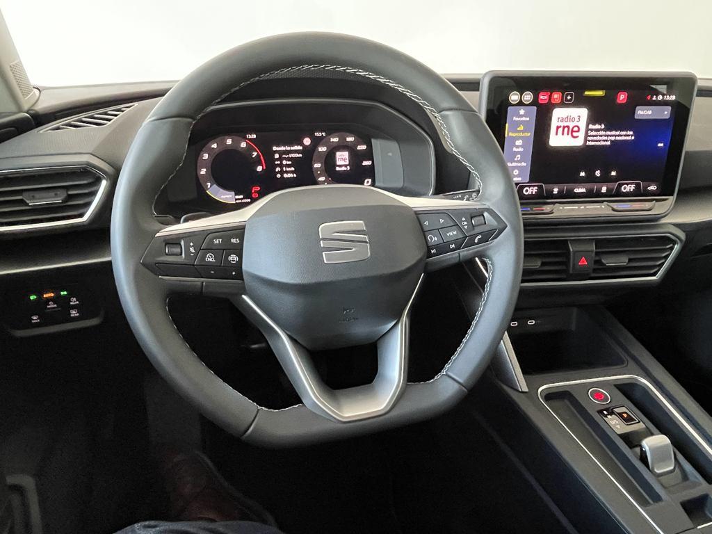 Seat León 1.5 eTSI Style XS DSG 85 kW (116 CV) - 9