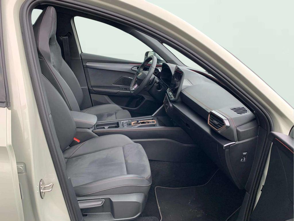 CUPRA León 1.5 TSI e-Hybrid 150 kW (204 CV) DSG - 4