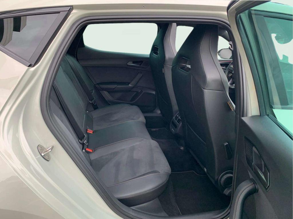 CUPRA León 1.5 TSI e-Hybrid 150 kW (204 CV) DSG - 5