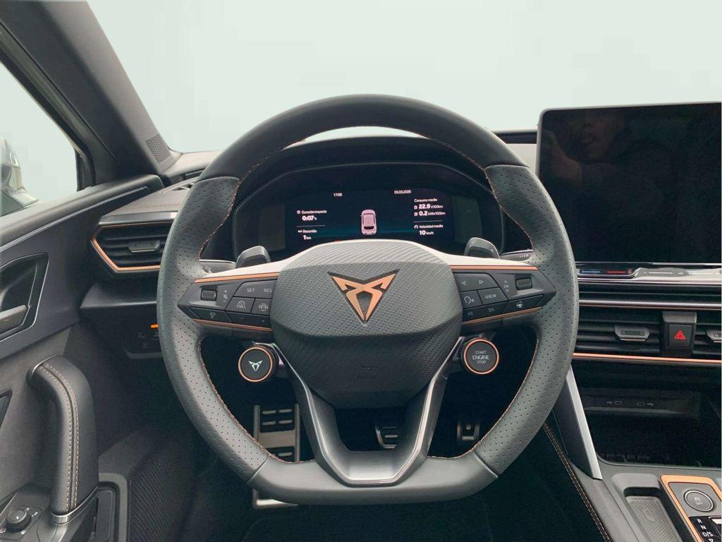 CUPRA León 1.5 TSI e-Hybrid 150 kW (204 CV) DSG - 11