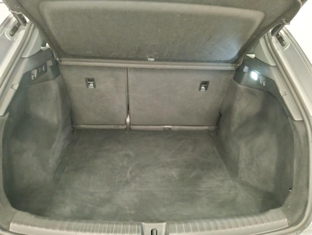 Audi Q4 e-tron S line 40 e-tron 82kWh 150 kW (204 CV) - 6