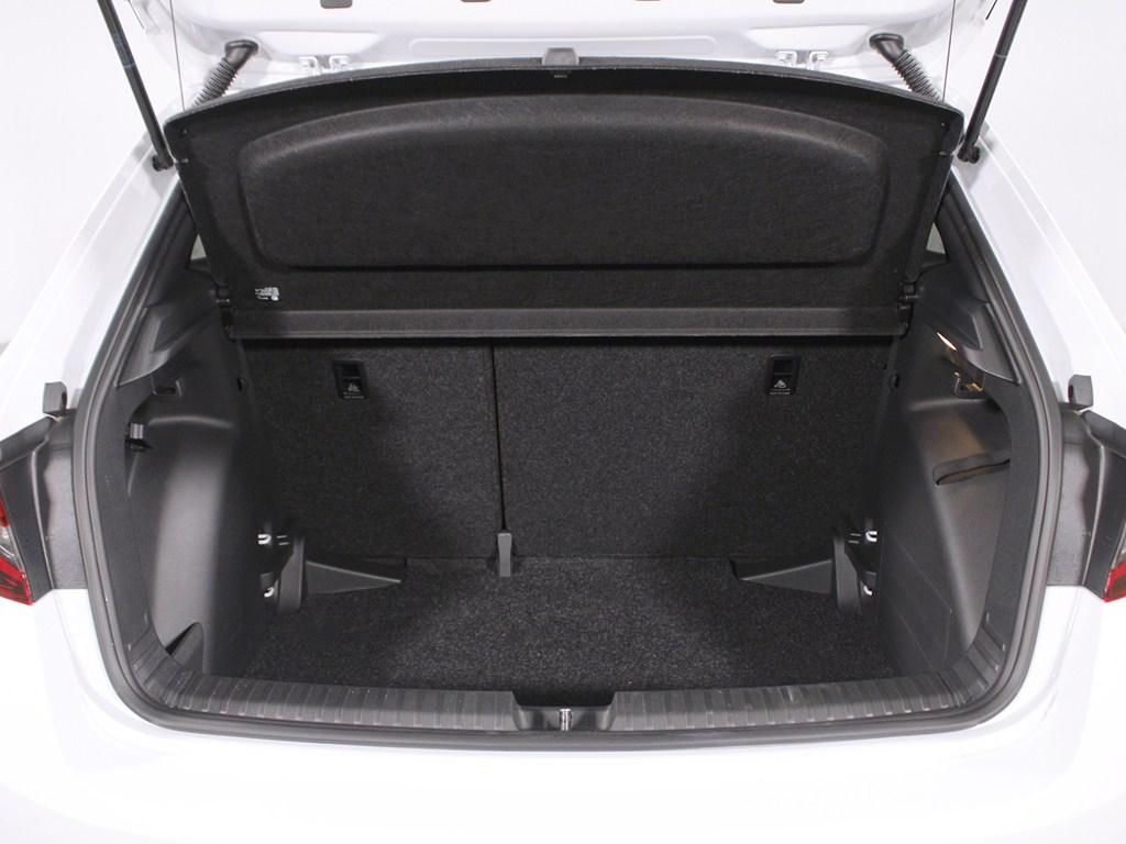 Skoda Fabia 1.5 TSI Design DSG 110 kW (150 CV) - 6